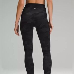 Lululemon Align High Rise Pant Leggings. Size 8 25" Inseam. Black Camo